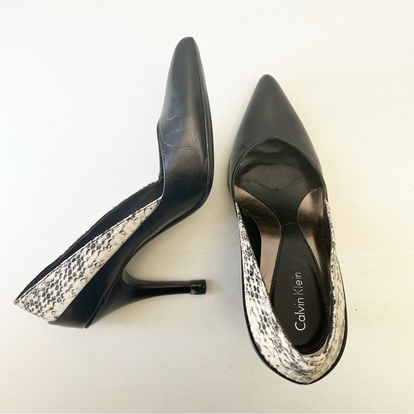 Calvin Klein Black and Snake Print Leather High Heels Pointed Toe Pumps Size 7 - Picture 9 of 15
